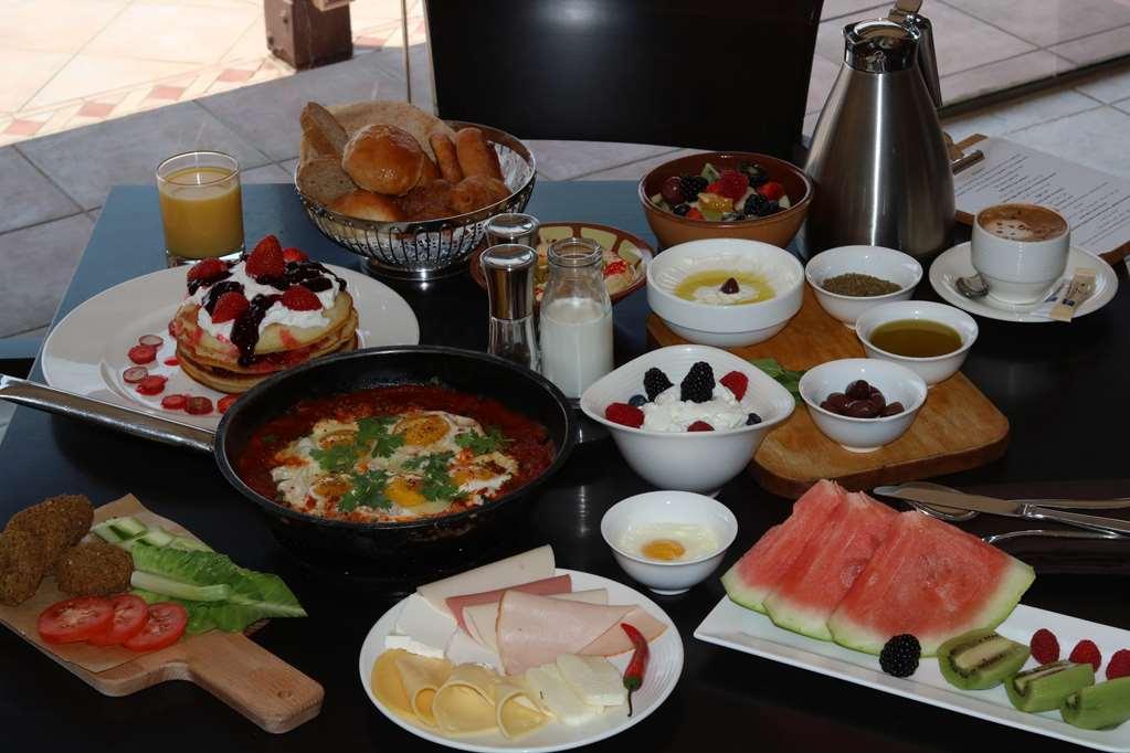 Radisson Blu Hotel, Yanbu Exteriör bild