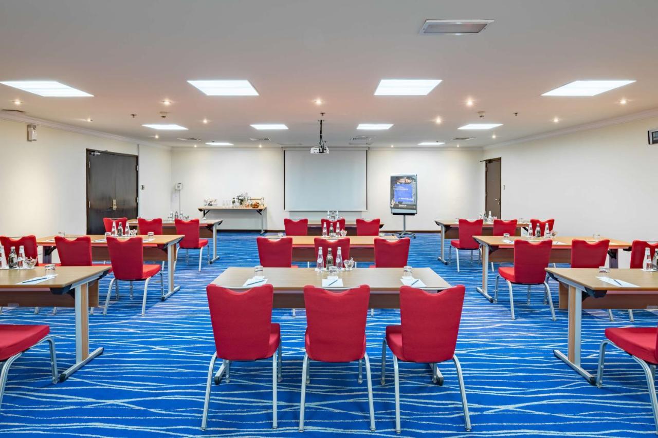 Radisson Blu Hotel, Yanbu Exteriör bild