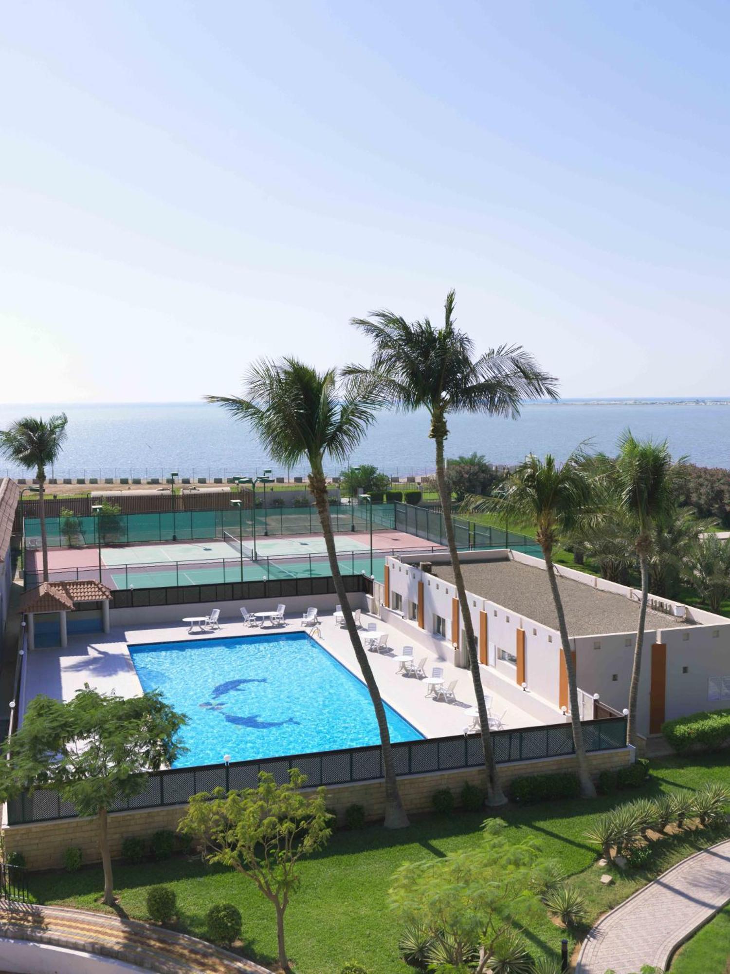 Radisson Blu Hotel, Yanbu Exteriör bild